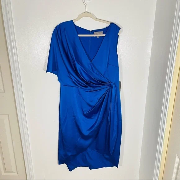 NWT Theia Candace Faux Wrap Cocktail Dress Blue Satin - Picture 2 of 9